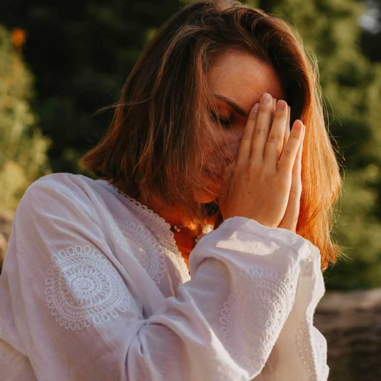 pexels-olia-danilevich-8964945